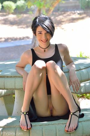 Ivy Nude Pictures Her Phallic Fruit