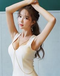 Park Soo Yeon