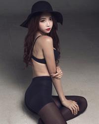 Park Soo Yeon