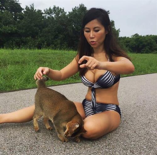 Jhen Shiro in a bikini