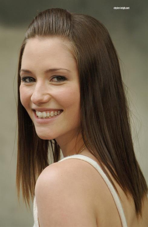 Chyler Leigh