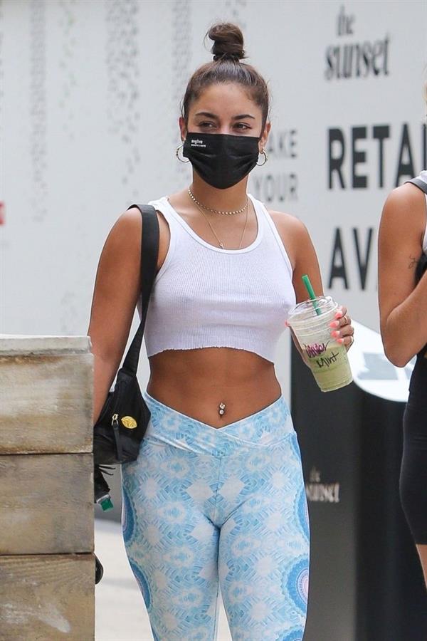 Vanessa Hudgens braless boobs showing off her big tits pokies seen by paparazzi she wore a sports bra to the gym but left braless.