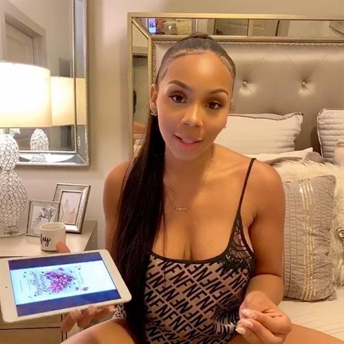 Aaleeyah Petty Pictures Aaleeyah Petty