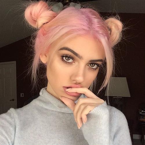 Kelsey Calemine Selfie Pictures Kelsey Calemine taking a selfie