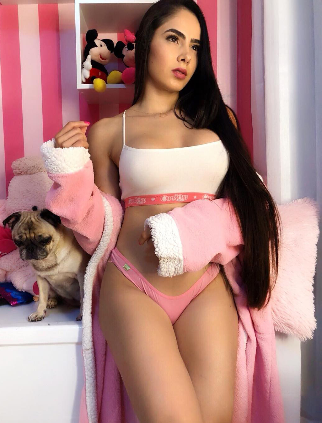 Juliana Caetano Pictures Juliana Caetano