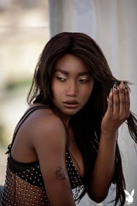 Mimi Desuka Exotic Looks