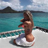 Tammy Hembrow Nude Photo and Video Collection
 
Tammy Hembrow Nude and Sexy Photo Collection Showing Her Topless Boobs and Naked Ass As Well As Her Hottest Pics In Thong Bikinis and Revealing Outfits.