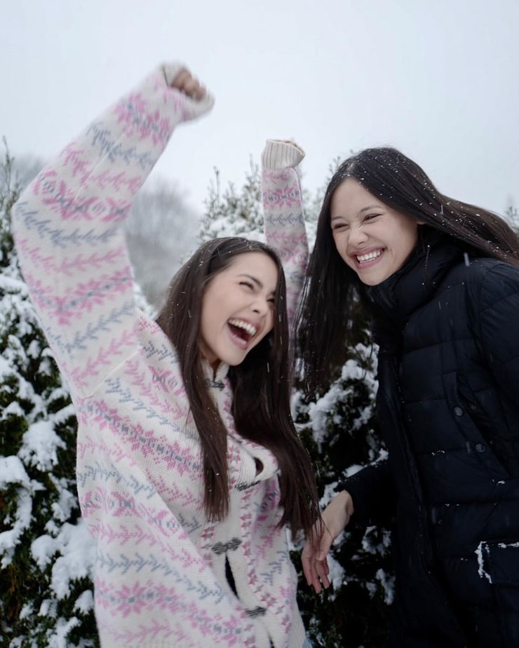 Urassaya Sperbund