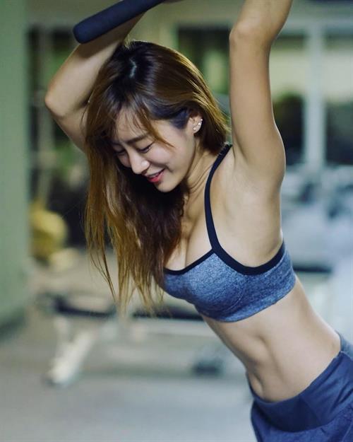 Natthaweeranuch Thongmee