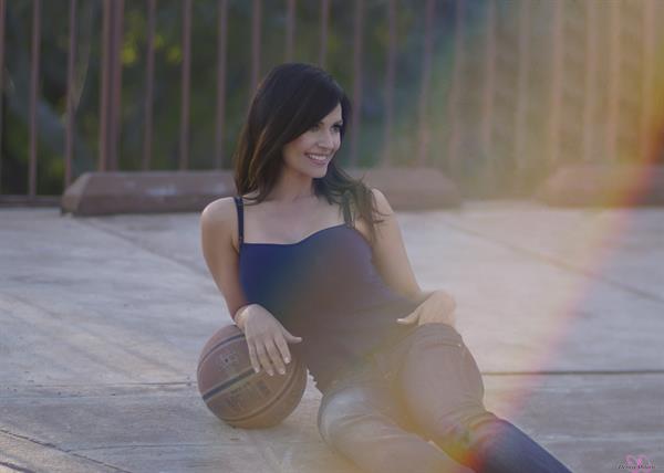 Denise Milani Photoset - Basketball