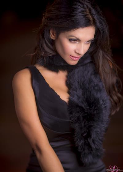 Denise Milani Photoset - Satin12