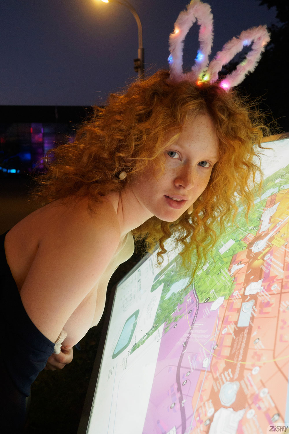 Arina Bik Flashing her Boobs