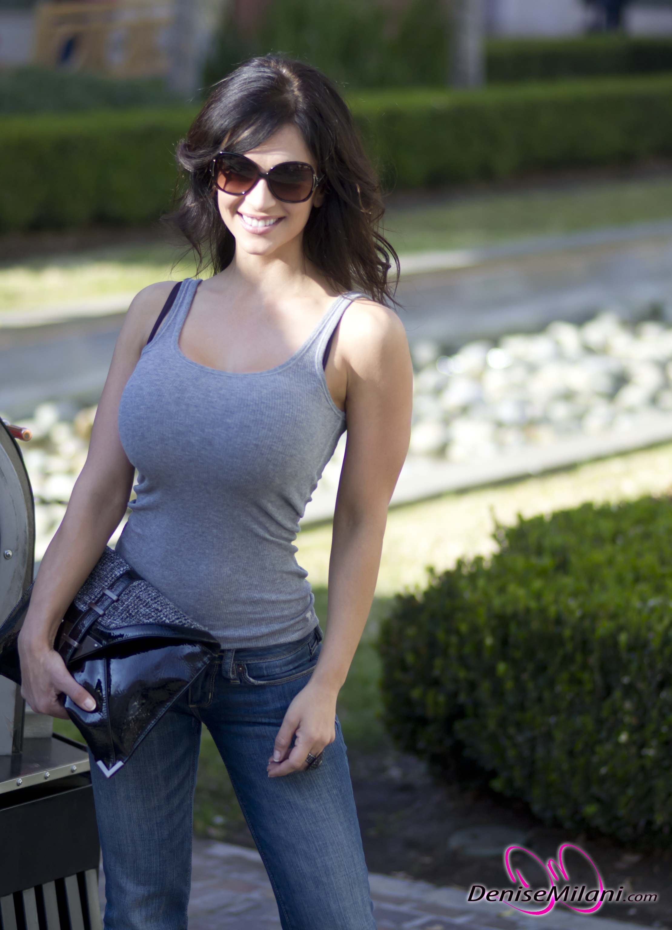 Denise Milani Photoset - DayDenise 