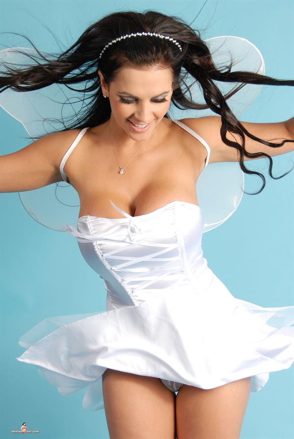 Denise_Milani Photoset - Angel

