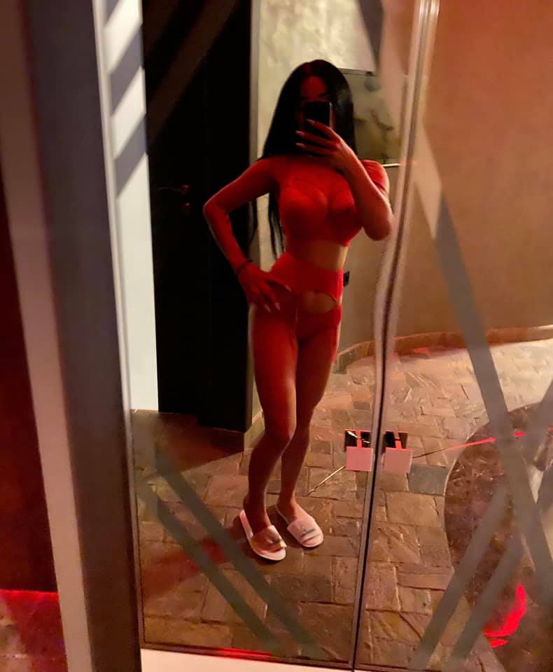Lilit Vanyan (Icada) Selfie Pictures https://www.instagram.com/lilit__vanyan/