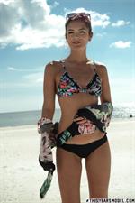 Sand in Cracks with Lola Sinclair