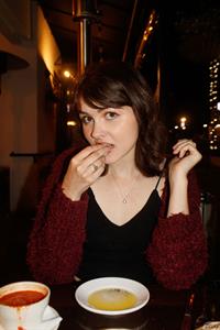 Onna Metcalf shows her Cute Butt