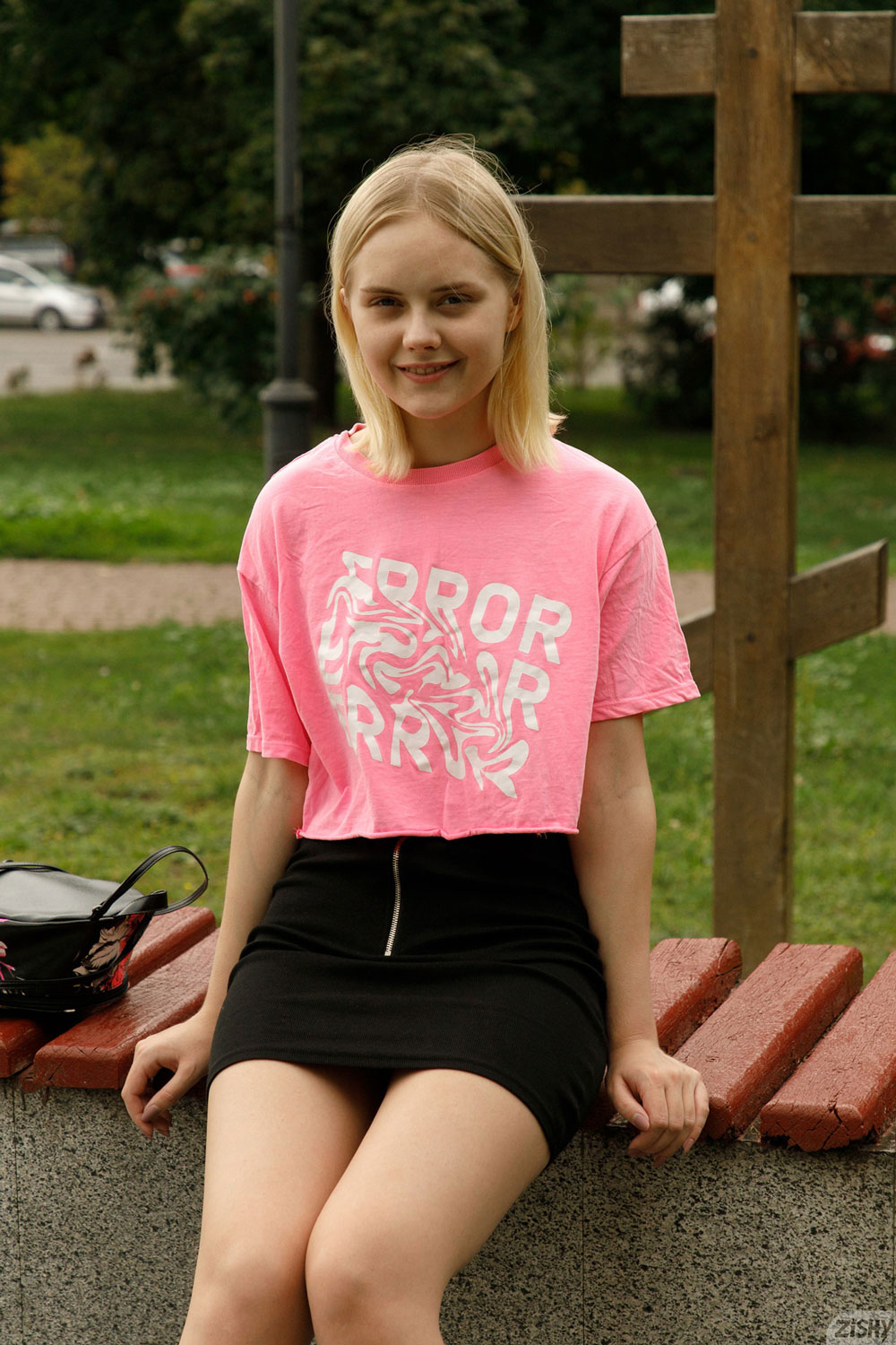 Emily Cutie Round Ass Blondie