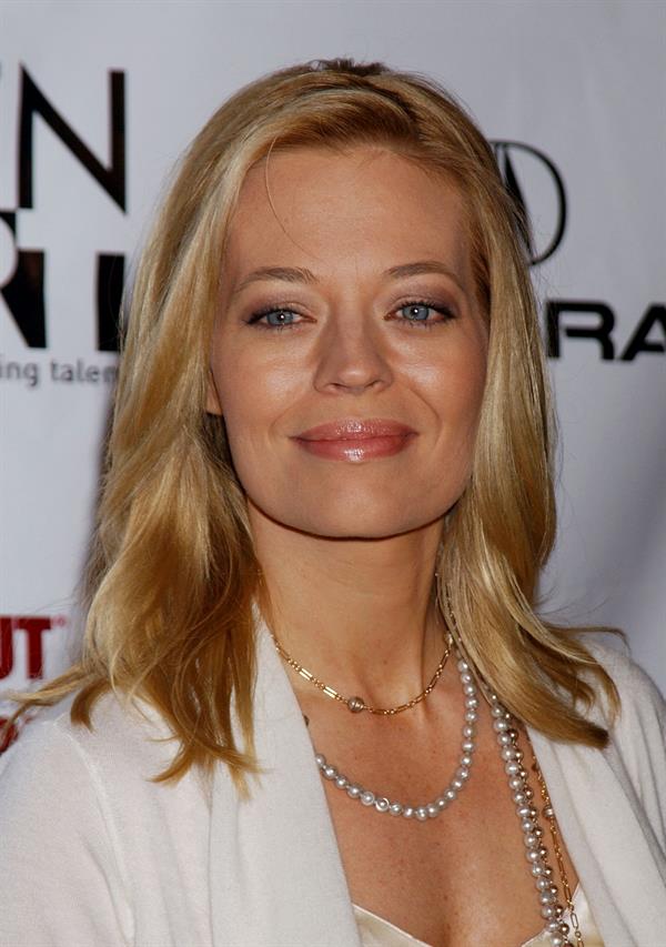 Jeri Ryan