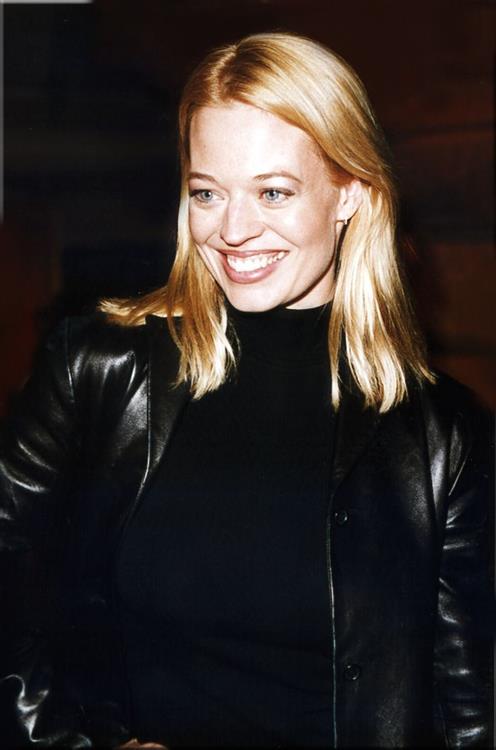 Jeri Ryan