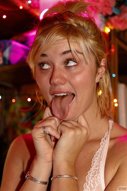 Luna Fey Pictures Luna Fey in White Lace