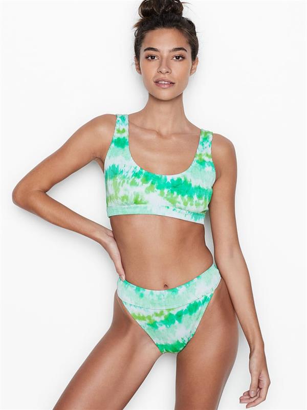 Rocío Crusset in a bikini