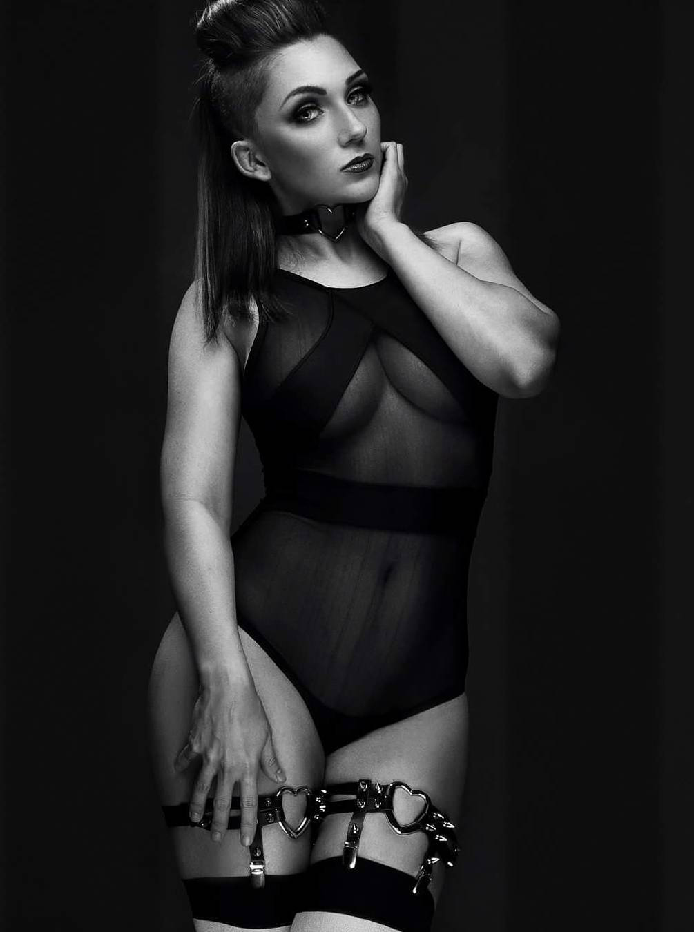 Jennifer Van Damsel Lingerie Pictures Jennifer Van Damsel in lingerie