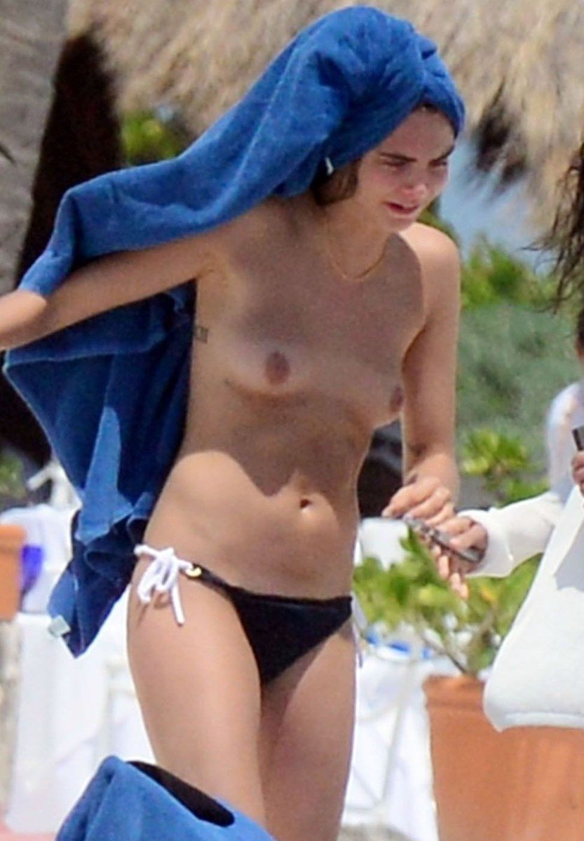 Cara Delevingne Nude Pictures. Rating = 7.02/10