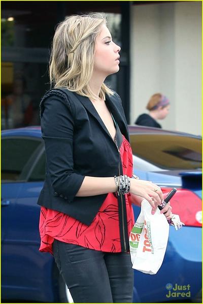 Ashley Benson