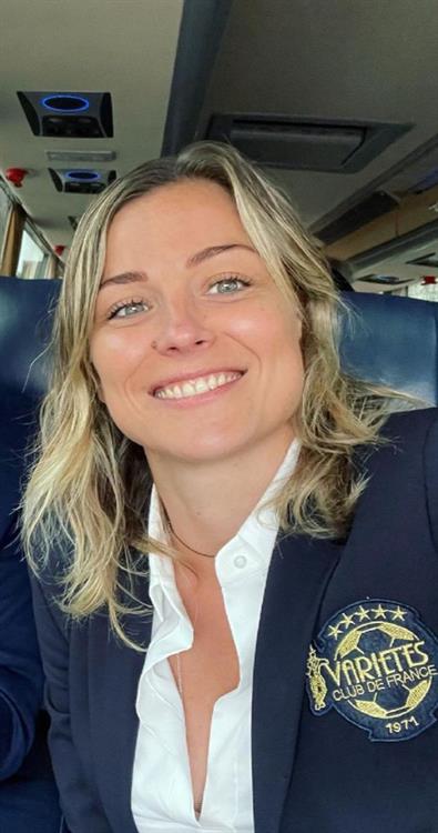 Laure Boulleau Instagram pics