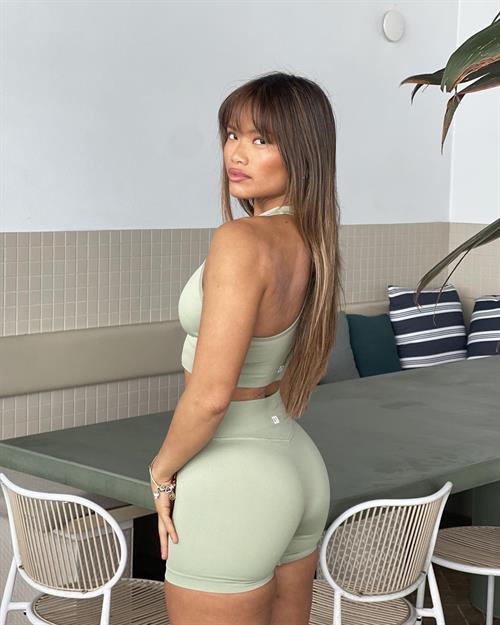 Sarah Magusara Pictures Sarah Magusara - ass