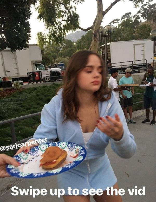 Joey King