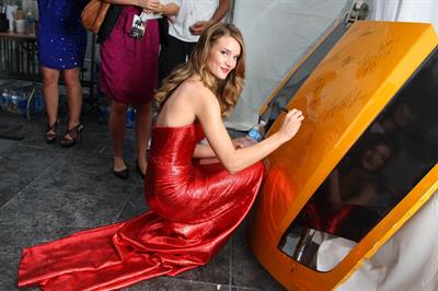 Rosie Huntington-Whiteley