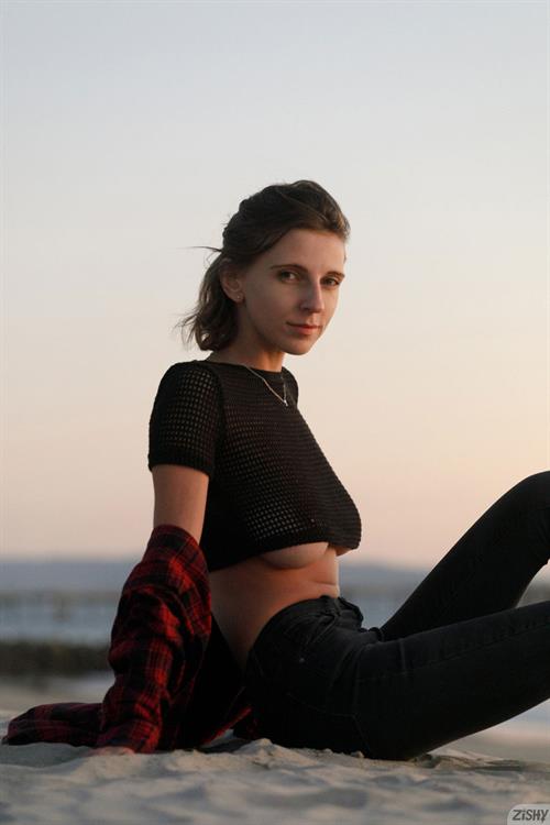 Hopeless SoFrantic Pictures Hopeless Sofrantic in Underwear