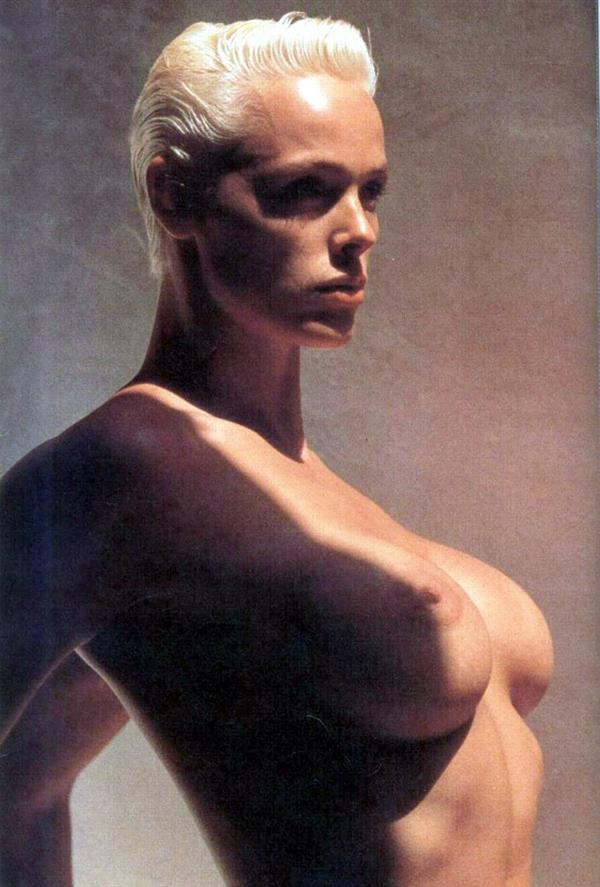 Brigitte Nielsen - breasts