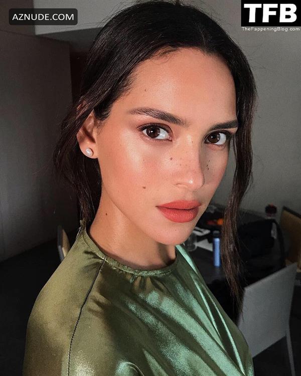 Adria Arjona