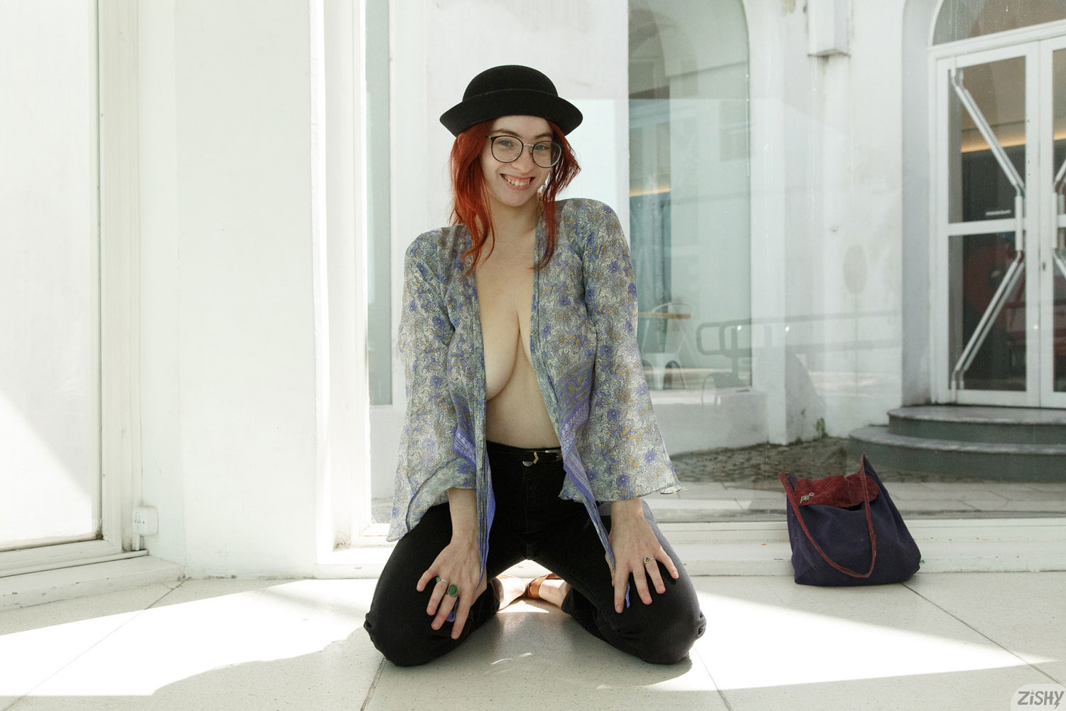 Victoria Ramos Big breasted Busty Model