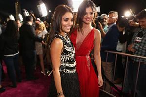 Selena Gomez -attends the Spring Breakers at ArcLight Cinemas in Hollywood (14.03.2013) 