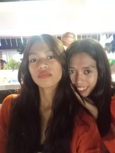 Right into my face, my sister is watching... 