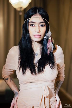 Alexa Belluci: Sexy Wild Girl