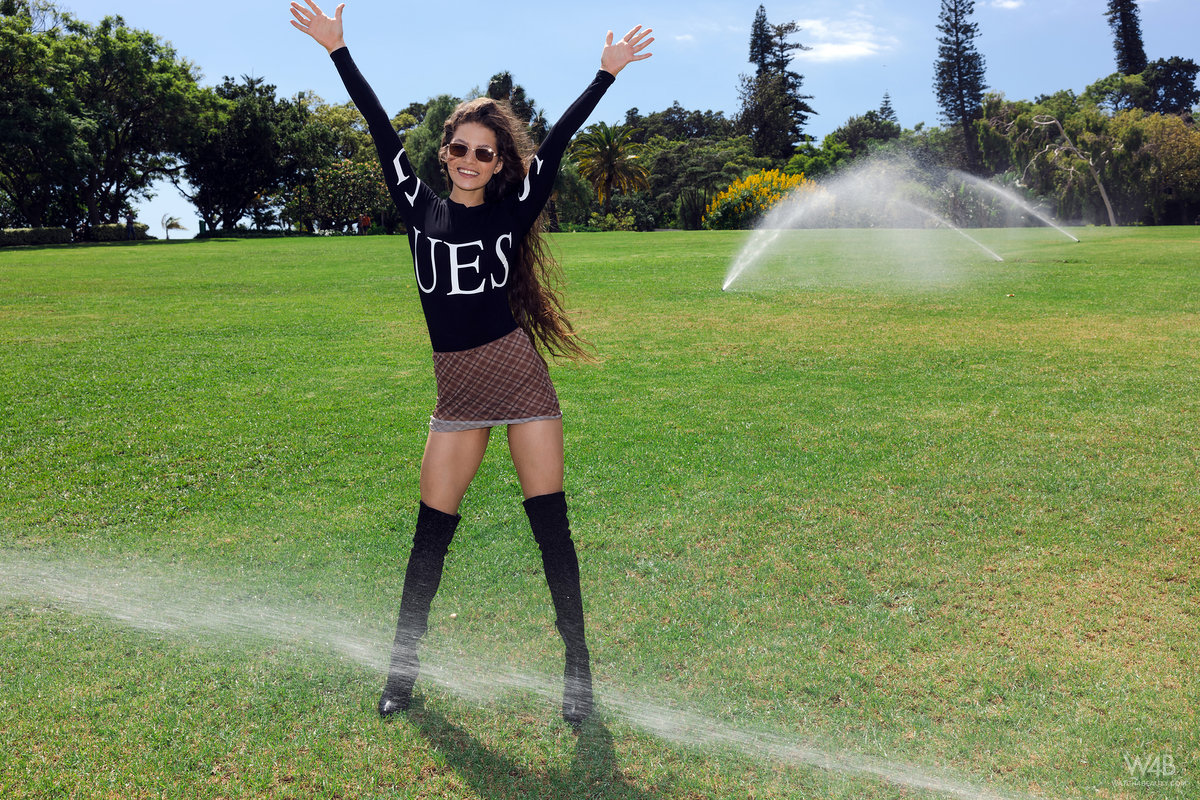 Irene Rouse: Look Up