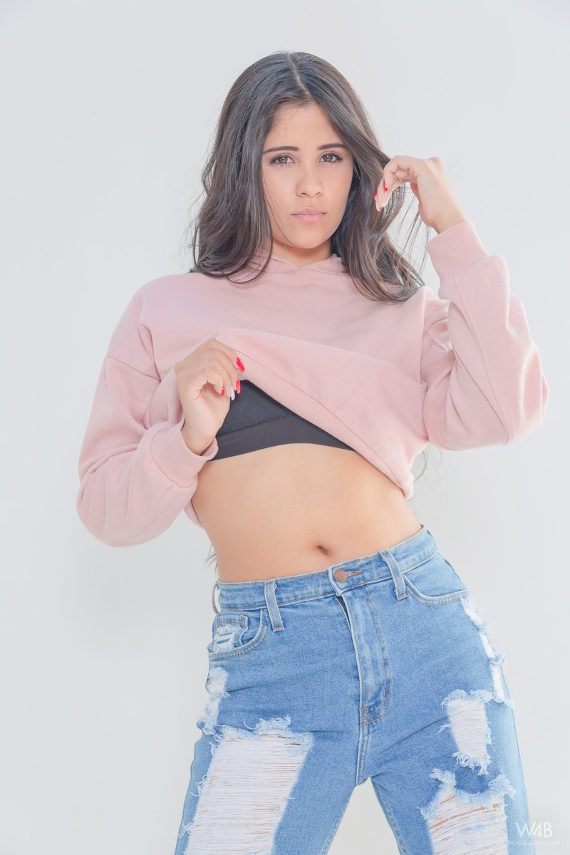 Katie Arias: CASTING Katie Arias