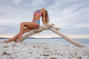 Maria Ryabushkina Nude Pictures Maria: Pebbles