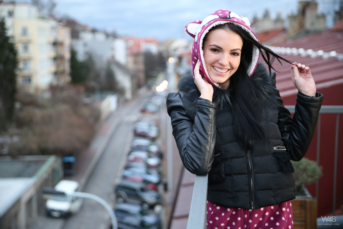 Sapphira: Always Cool