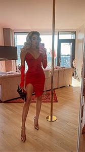 Chloe Amour - Porn Star Chloe Amour