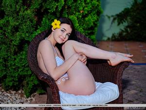 Tutsi Nude Pictures Hide And Seek