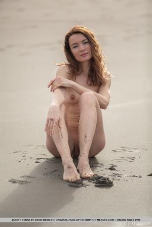 Janeth Tense Nude Pictures Bikini Babe