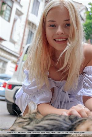 Bianca Bell Nude Pictures Gift Wrapped