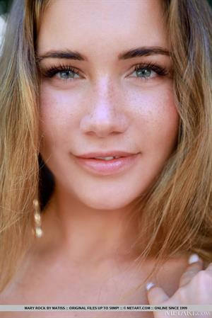 Mary Rock Nude Pictures River Bank