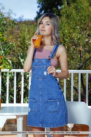 Eva Elfie Nude Pictures Elfin